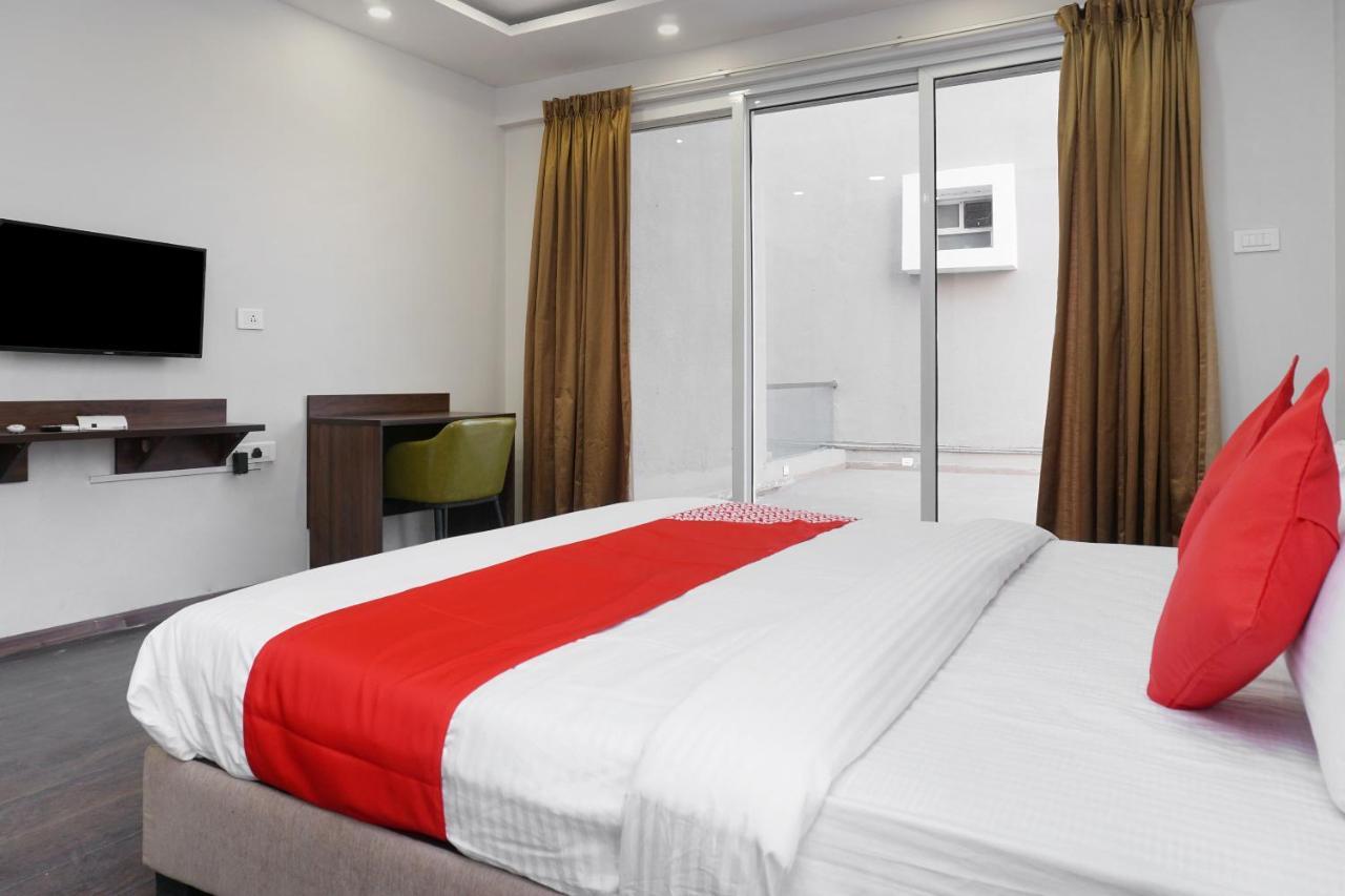 Oyo 16832 Hotel I Suite 2 Mangvadi Luaran gambar