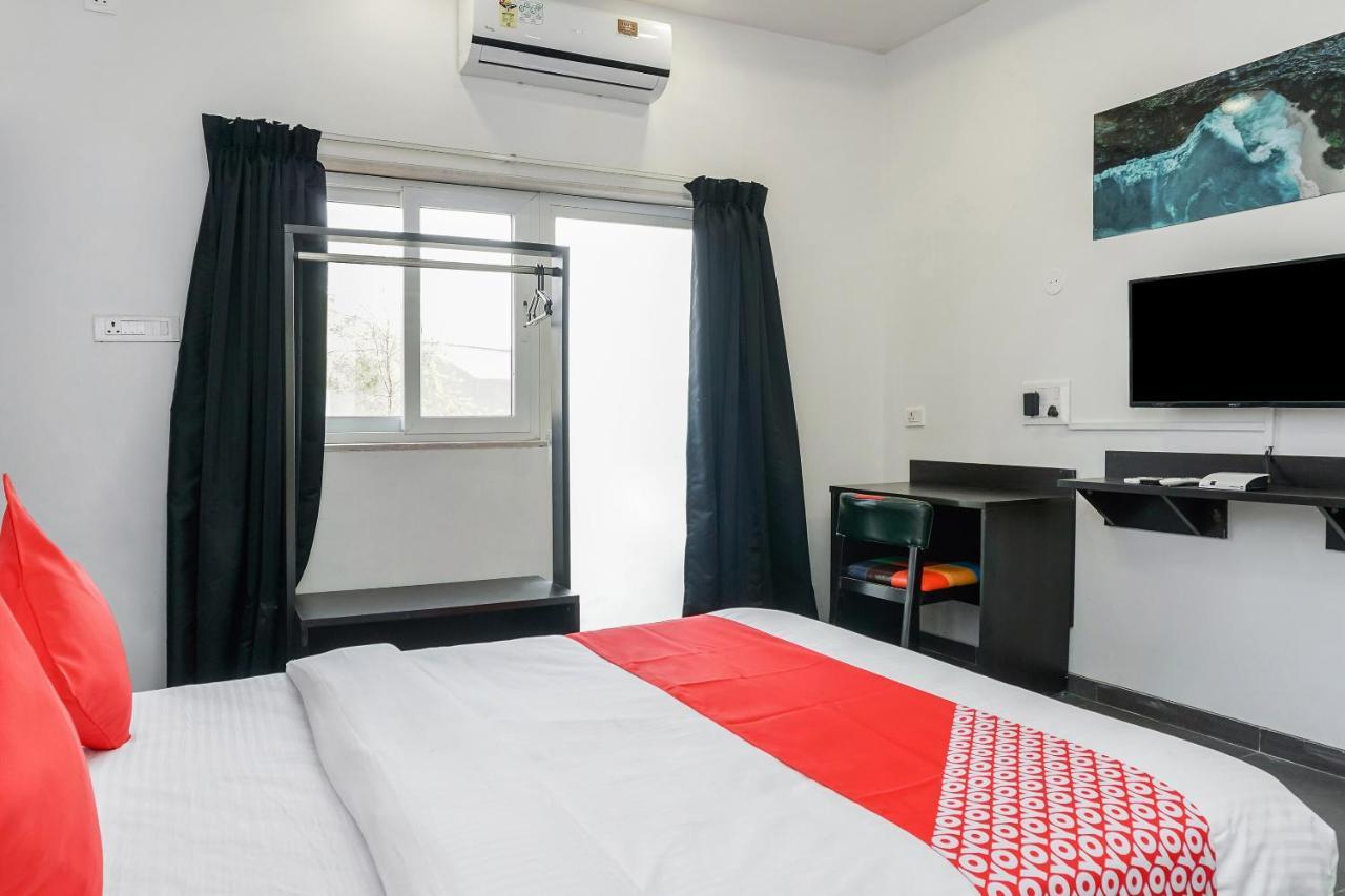 Oyo 16832 Hotel I Suite 2 Mangvadi Luaran gambar